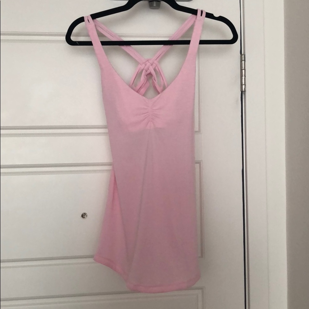 Lululemon tank